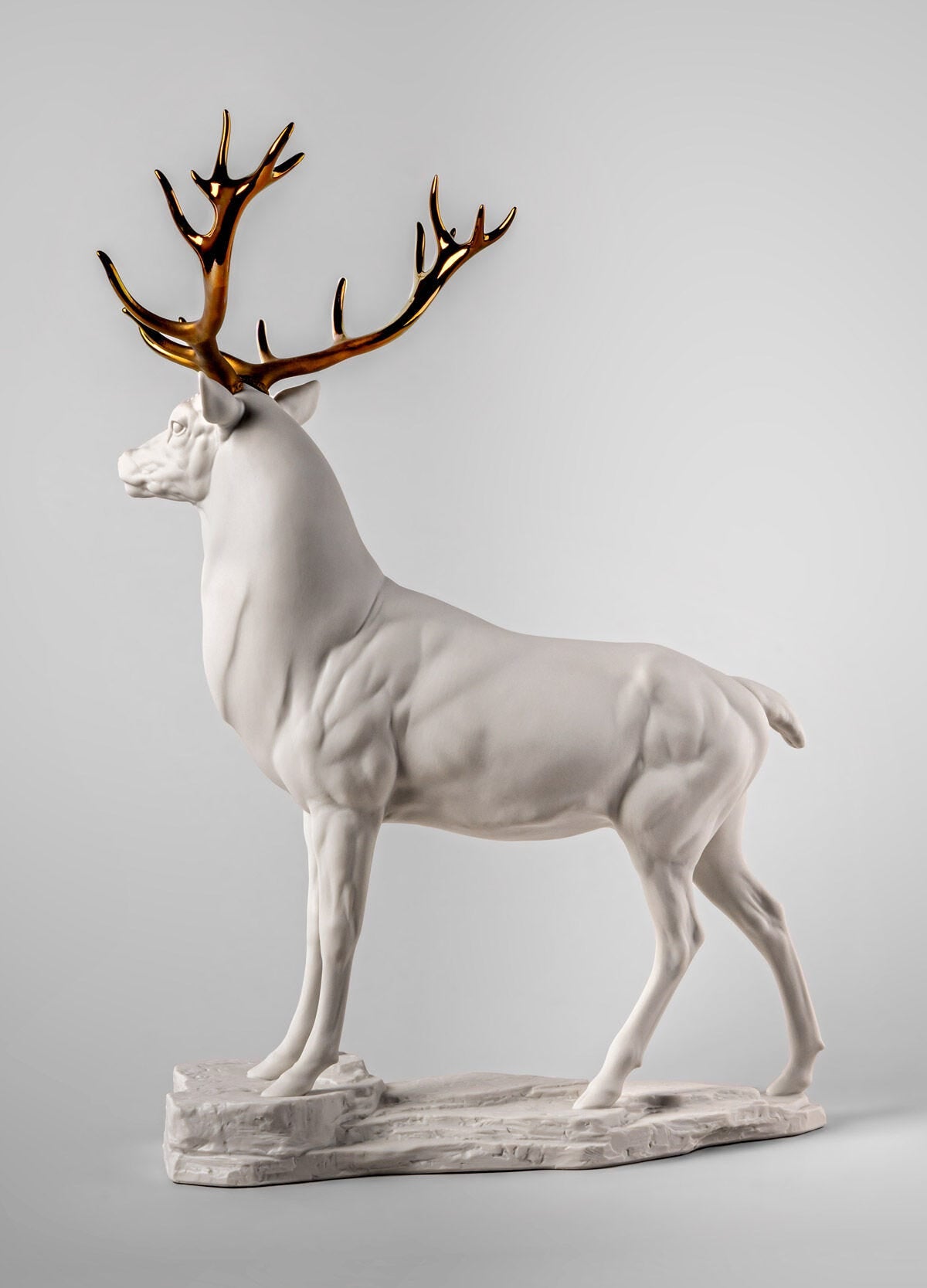 Deer Sculpture White-Copper