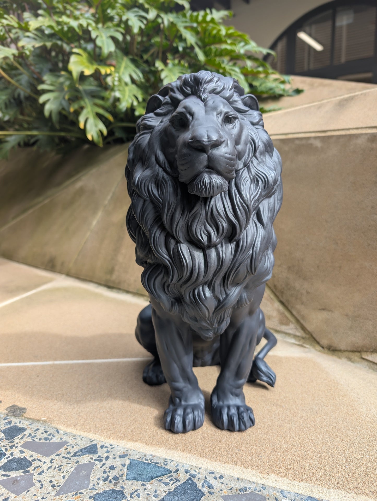 Buy Authentic Lladró Lladró Majestic Lion Sculpture Sculpture - FormFluent Sydney Australia