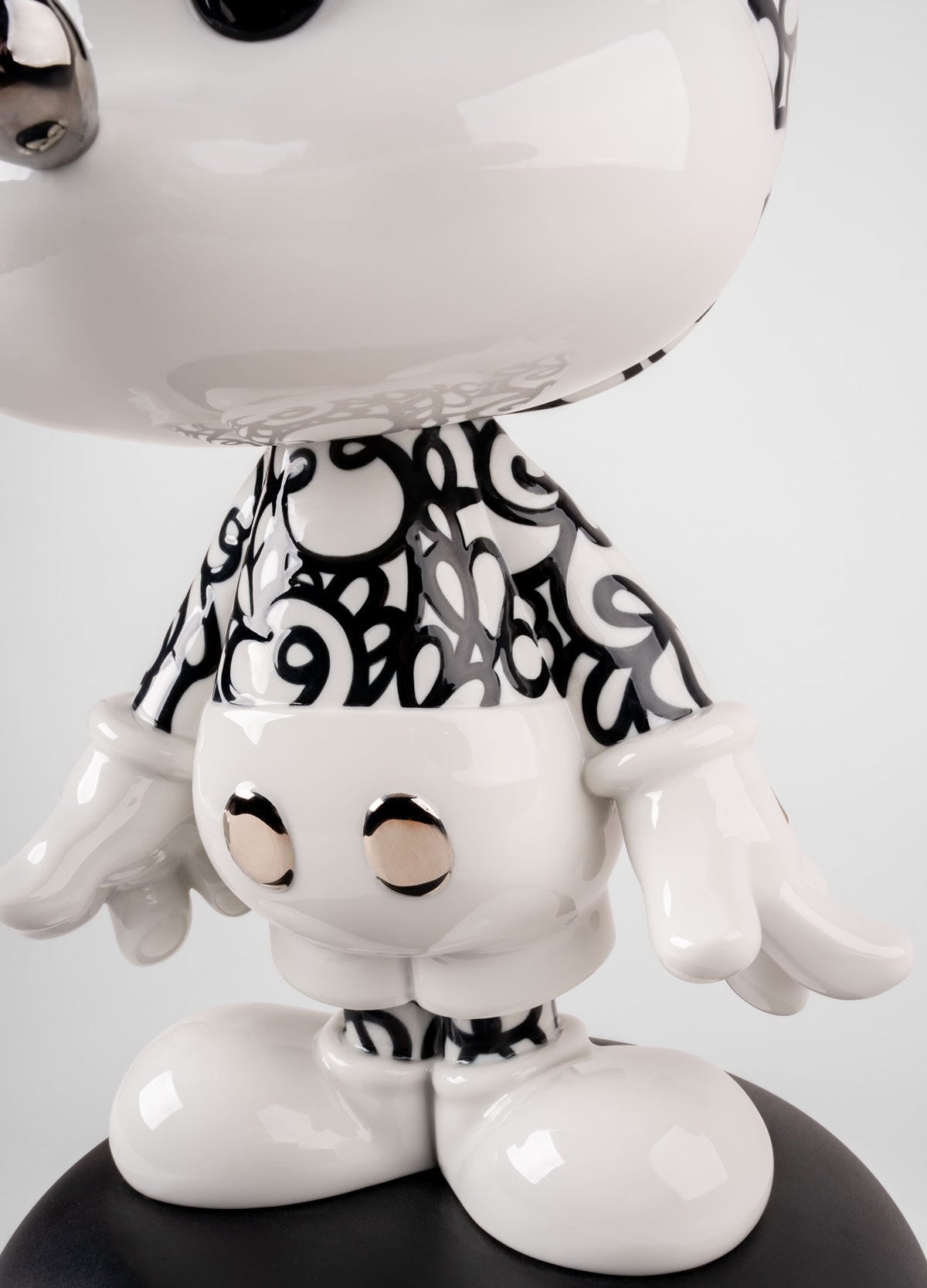 Lladró Official Disney Doodle Mickey™ Sculpture Limited Edition Sculpture by Lladró at  FormFluent Sydney, Australia