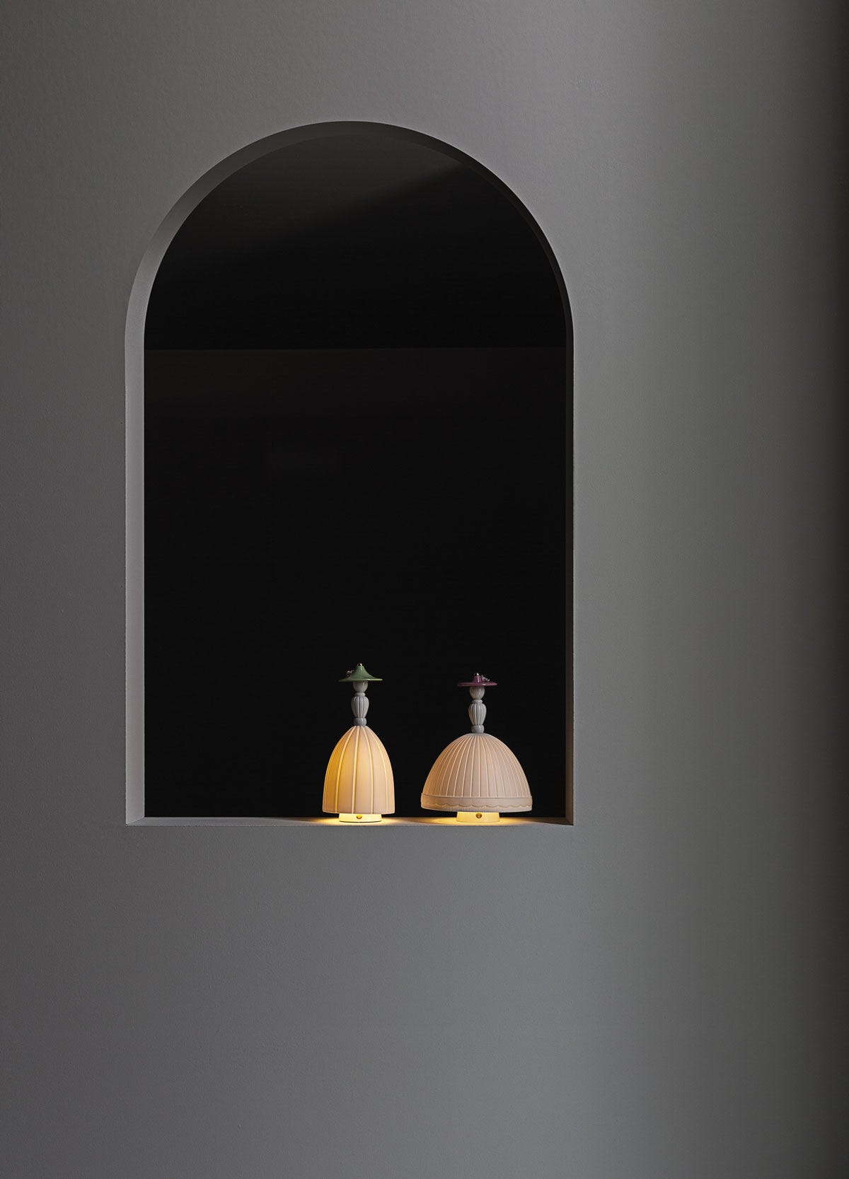 Lladró Mademoiselle Table Lamp Collection - FormFluent