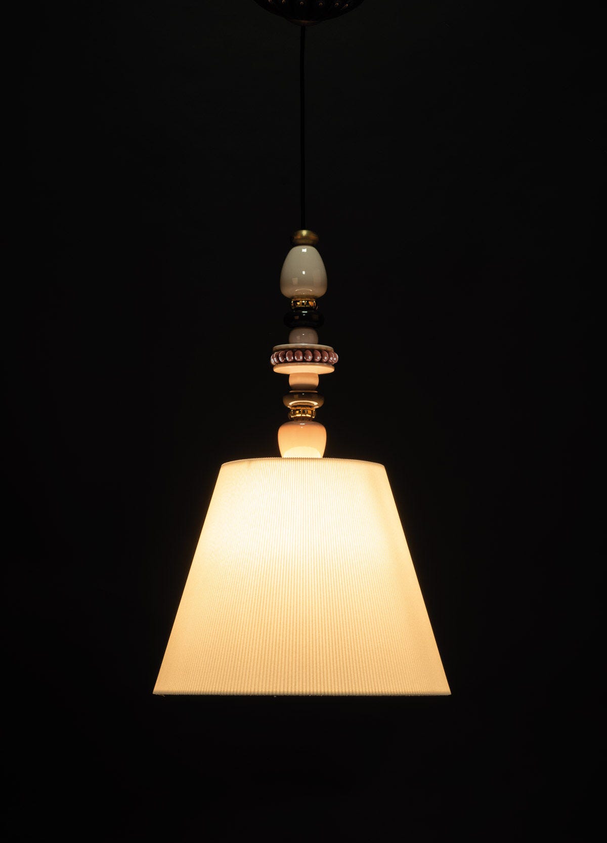 Buy Authentic Lladró Lladró Firefly Hanging Lamp Lighting - FormFluent Sydney Australia