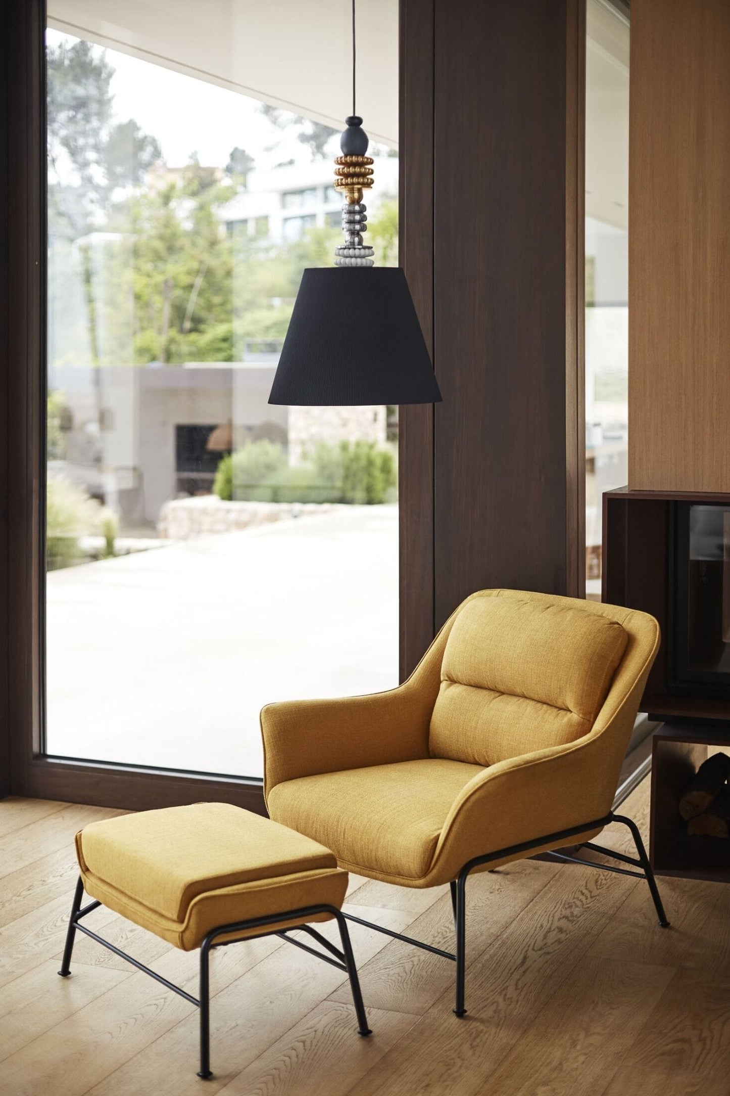 Lladró Firefly Hanging Lamp by Olga Hanono - FormFluent