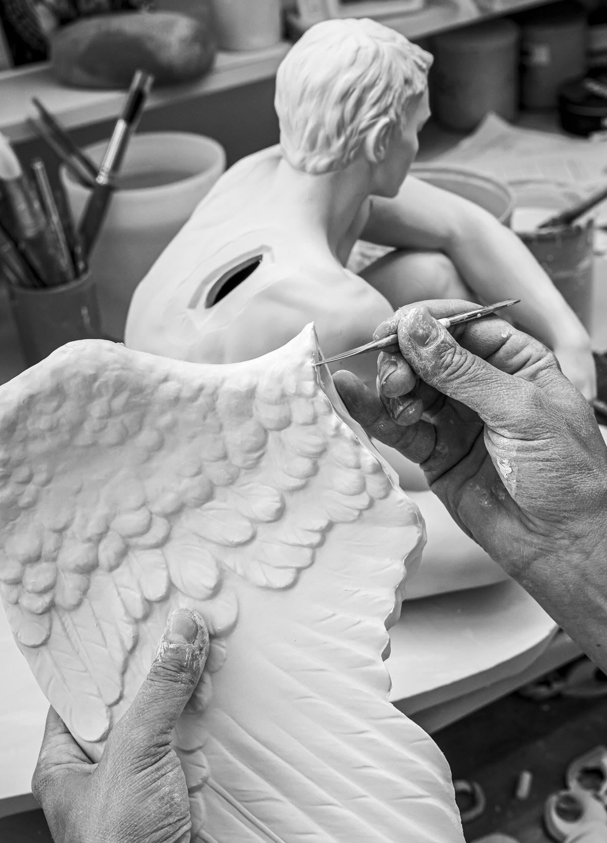 Lladró Protective Angel Table Lamp