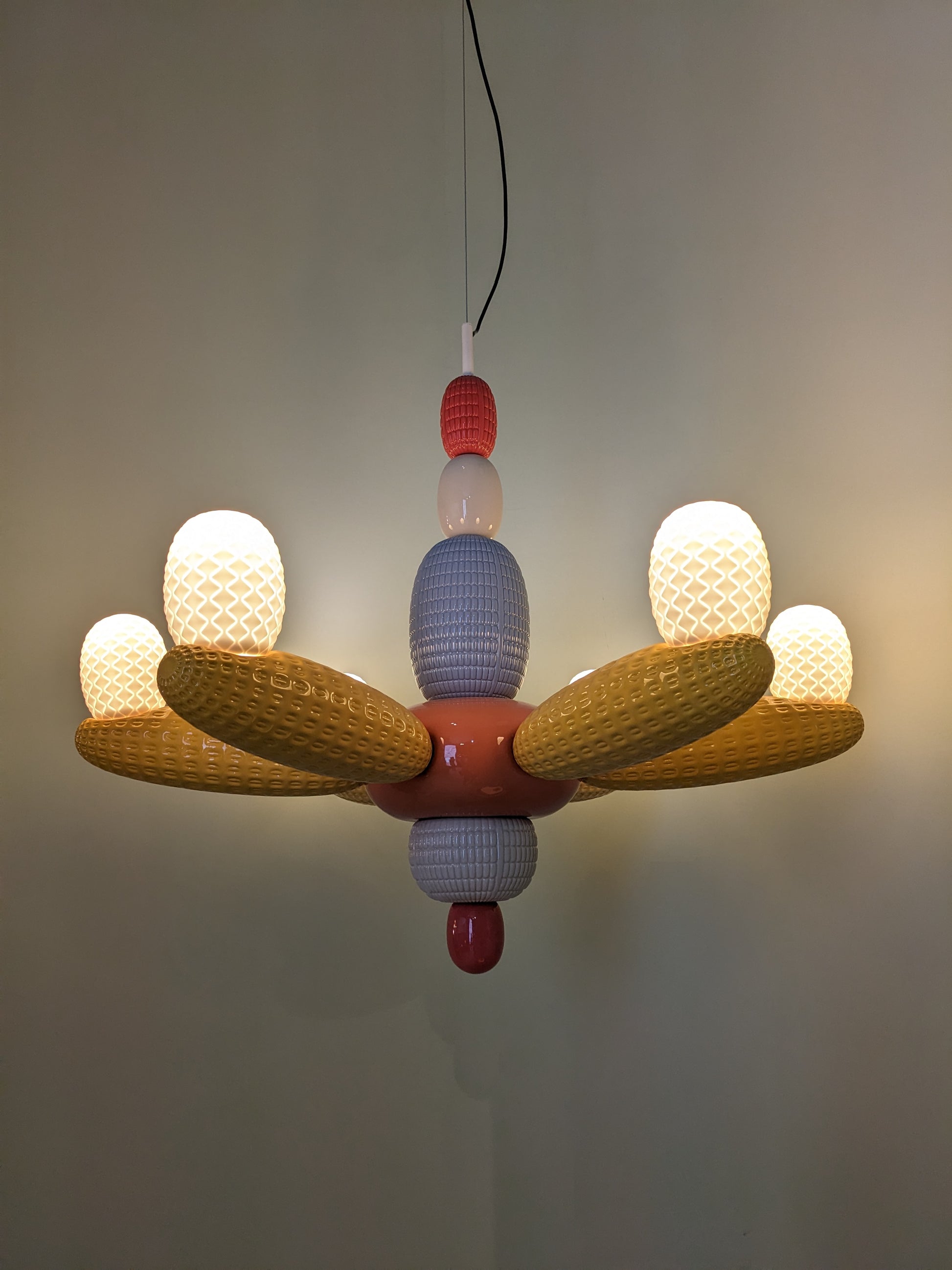 Soft Blown Afloat Chandelier - Lladró X Nichetto Studio - FormFluent