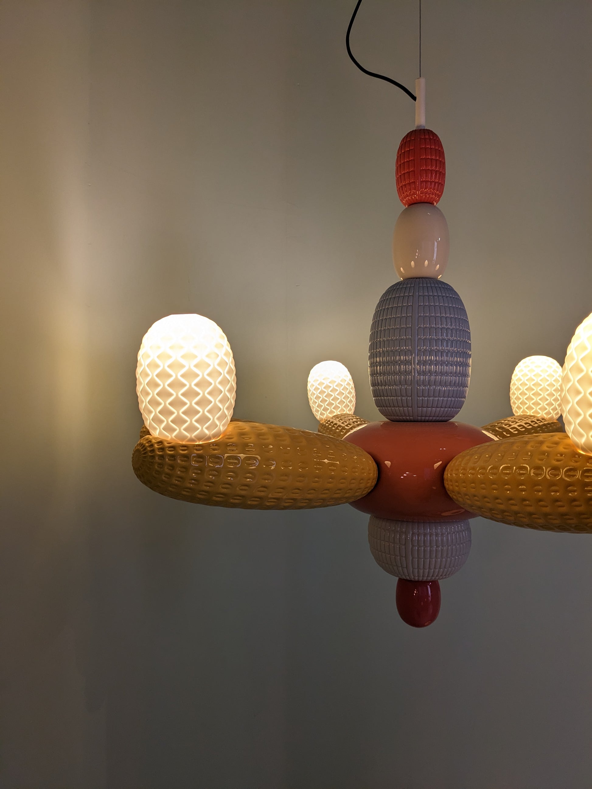 Soft Blown Afloat Chandelier - Lladró X Nichetto Studio - FormFluent