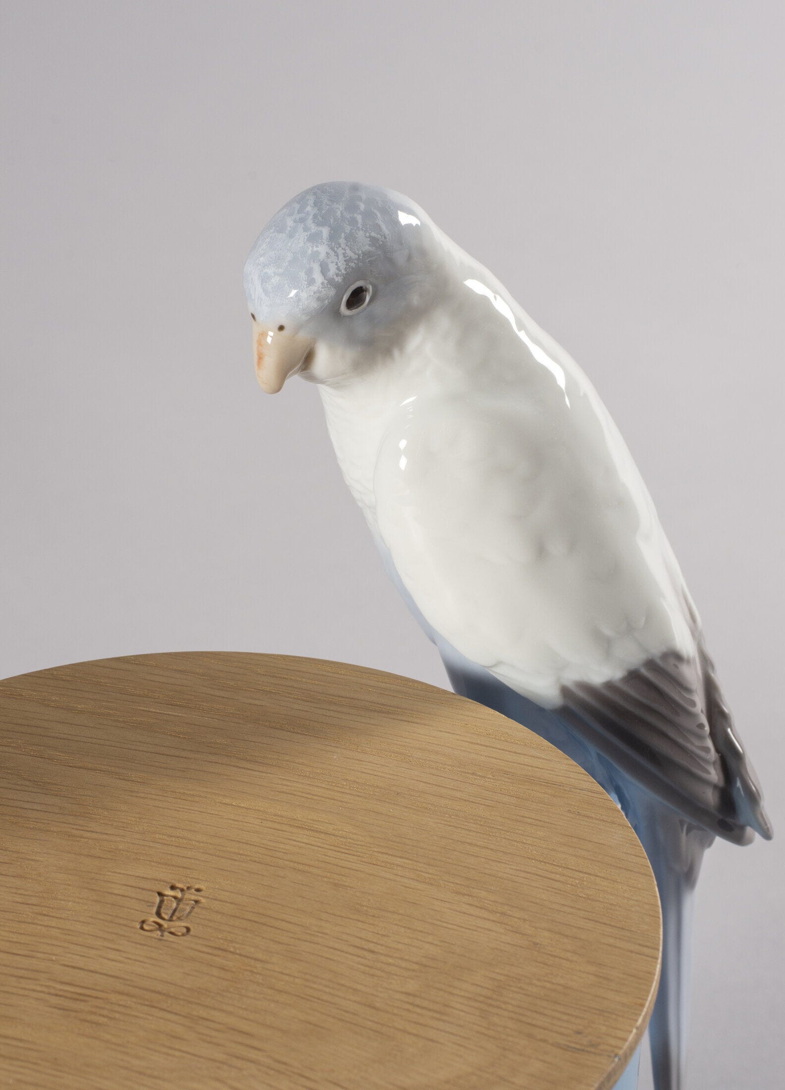 Lladró Parrot's Scented Treasure  Sculpture FormFluent