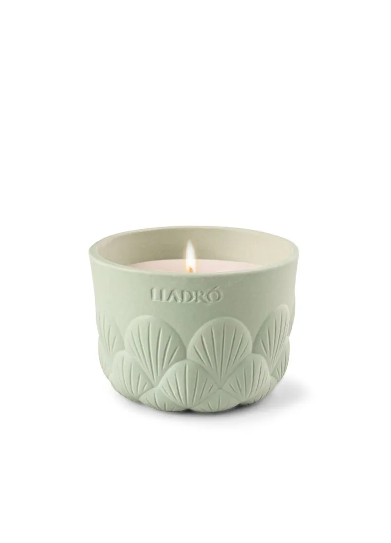  Lladró Dahlia Candle (Green) – On the Prairie Scent by Lladró at  FormFluent