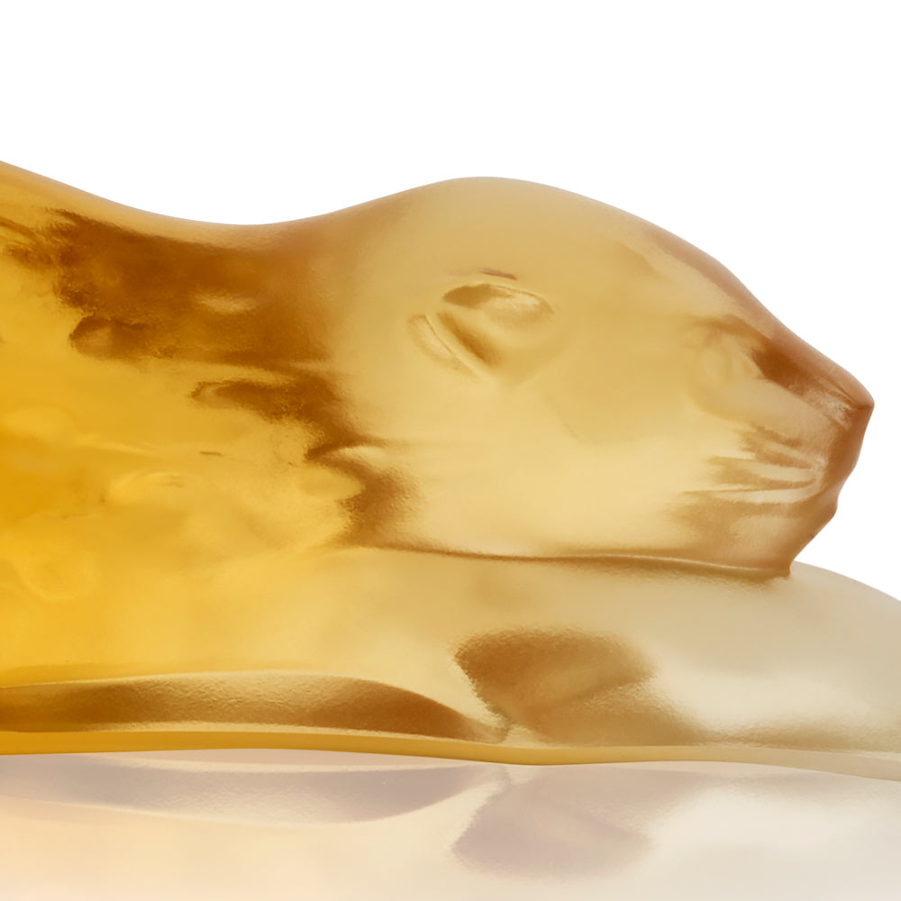 Zeila Panther Small Sculpture Lalique close up amber