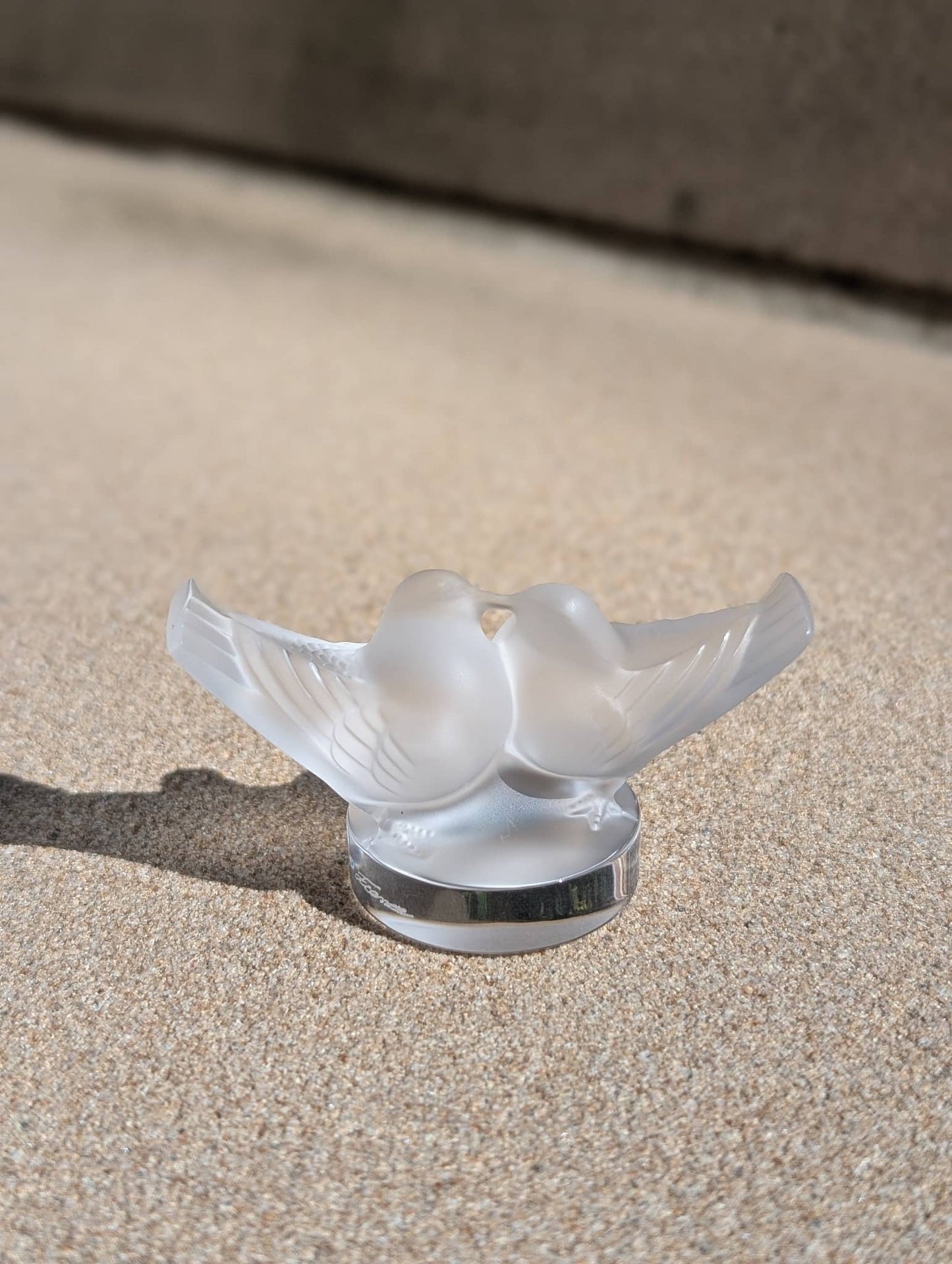 Lalique 2 Lovebirds Small Sculpture Clear Crystal Sculpture by Lalique at  FormFluent Sydney, Australia
