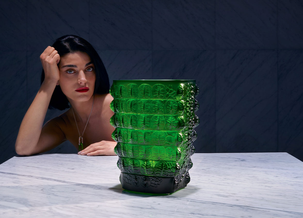 Croco Vase Lalique amazon green crystal with model