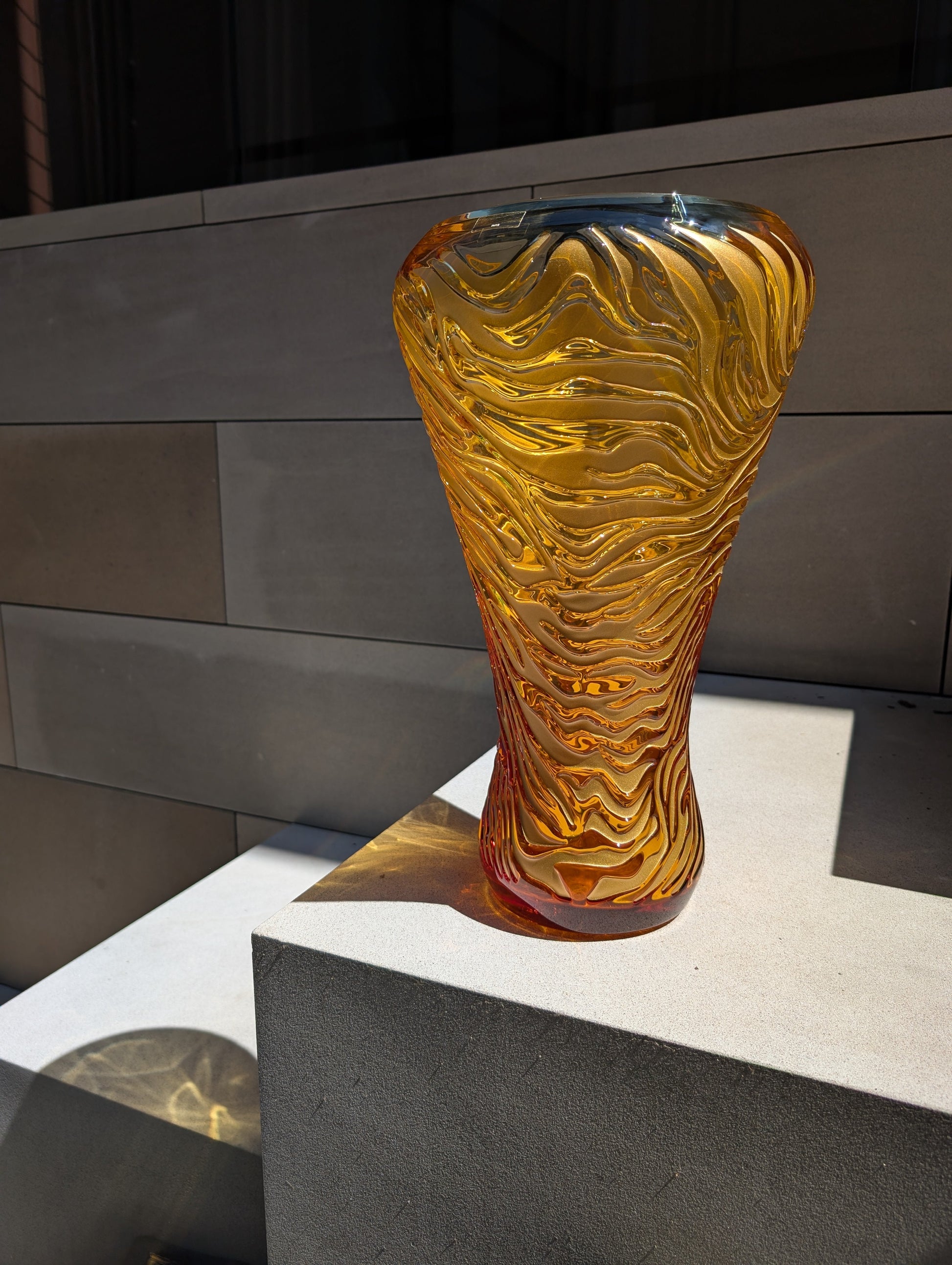 Buy Authentic Lalique Lalique Tigre Vase Limited Edition Vase - FormFluent Sydney Australia