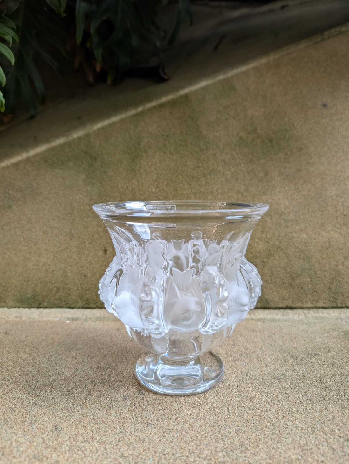 Lalique Dampierre Vase - FormFluent