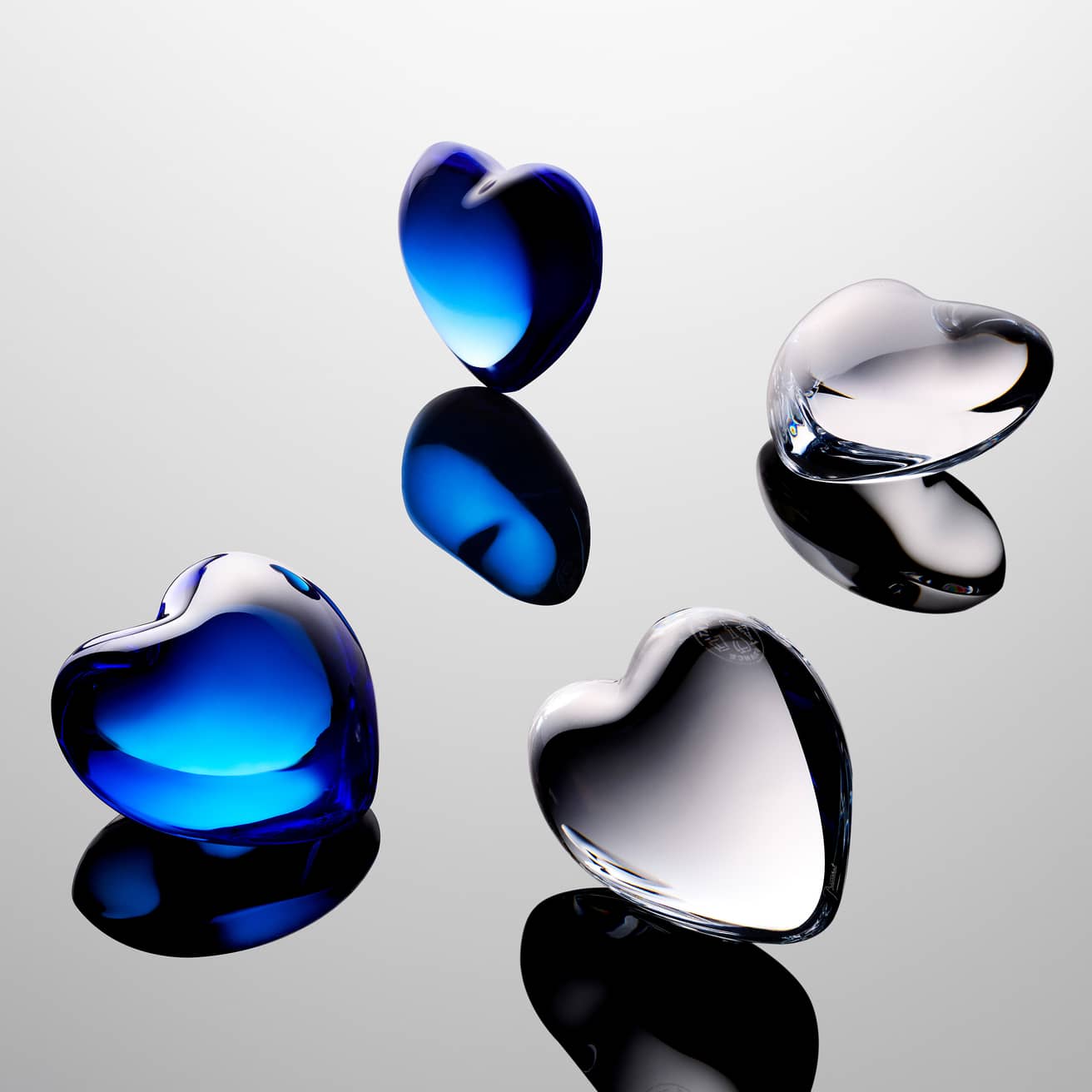 Baccarat Amor Heart Blue Sculpture by  Baccarat at   FormFluent Sydney, Australia