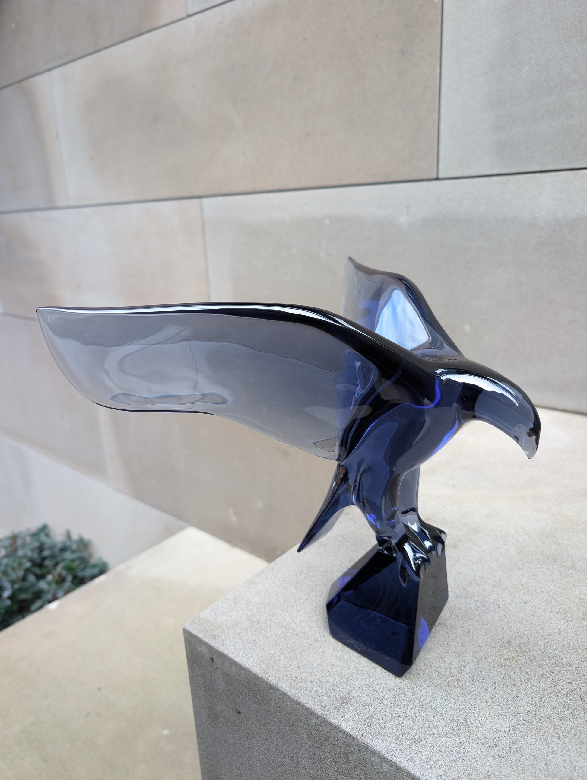 Baccarat Imperator Eagle Sculpture Midnight Blue Crystal - FormFluent