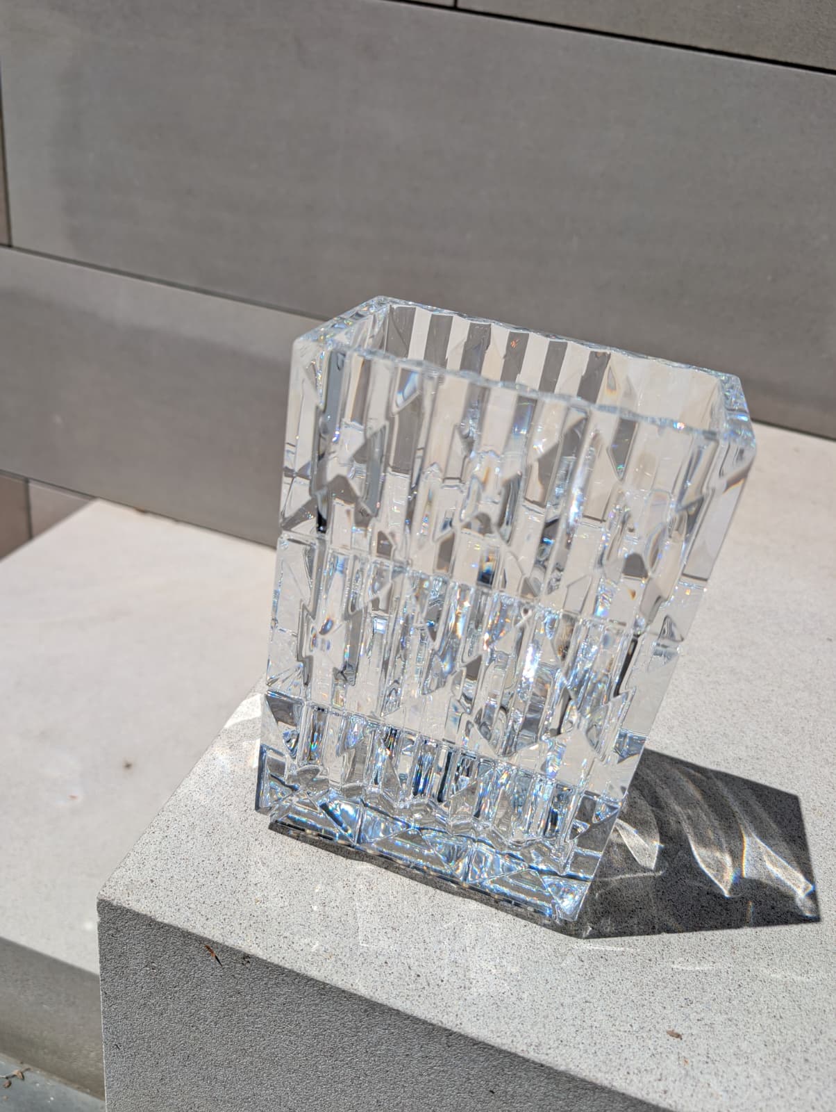  Baccarat Louxor Rectangular Vase Red Crystal Vase by Baccarat at  FormFluent