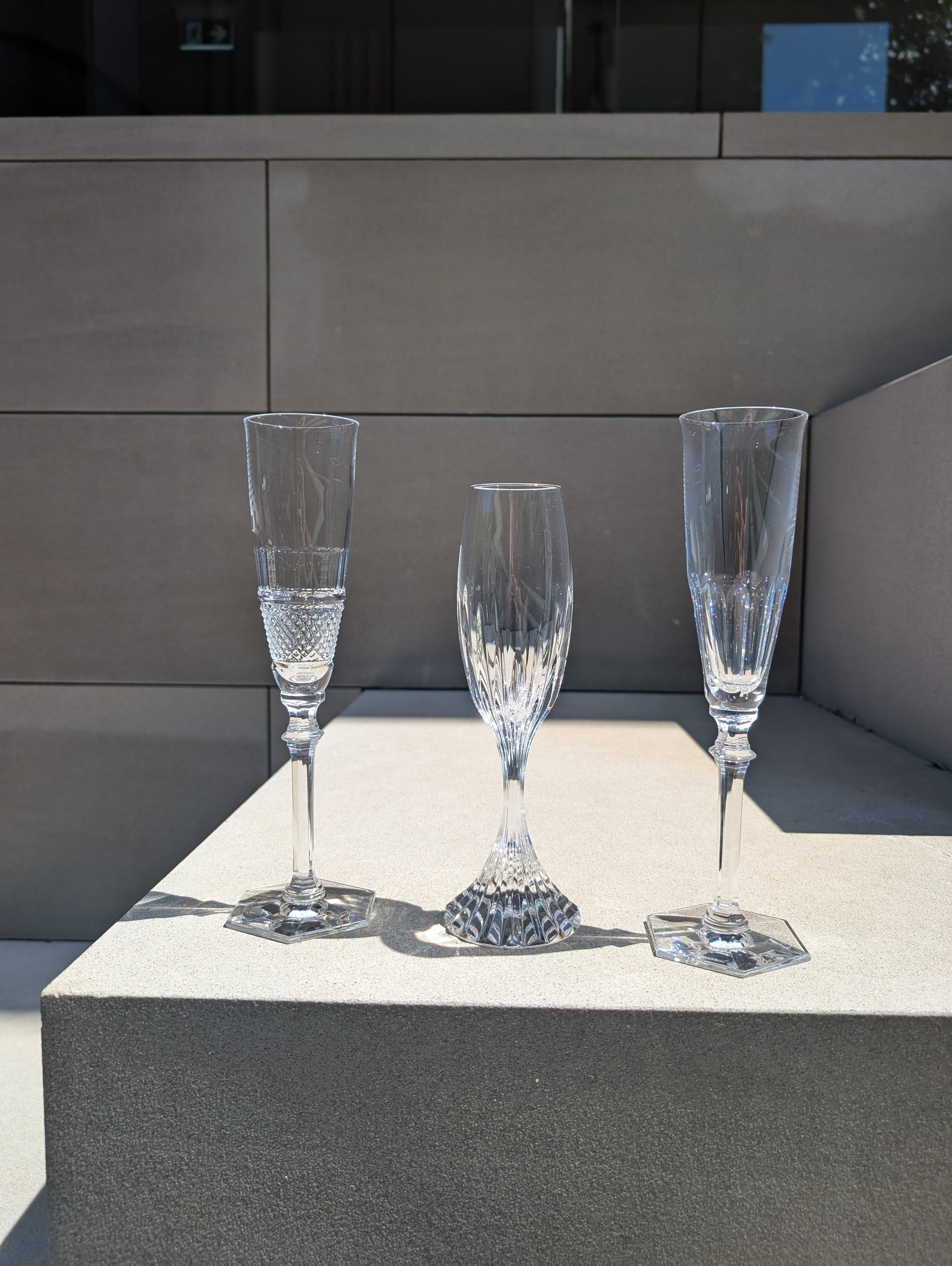 Baccarat Bubble Box Champagne Flutes Set (6 glasses) Glassware by Baccarat at  FormFluent