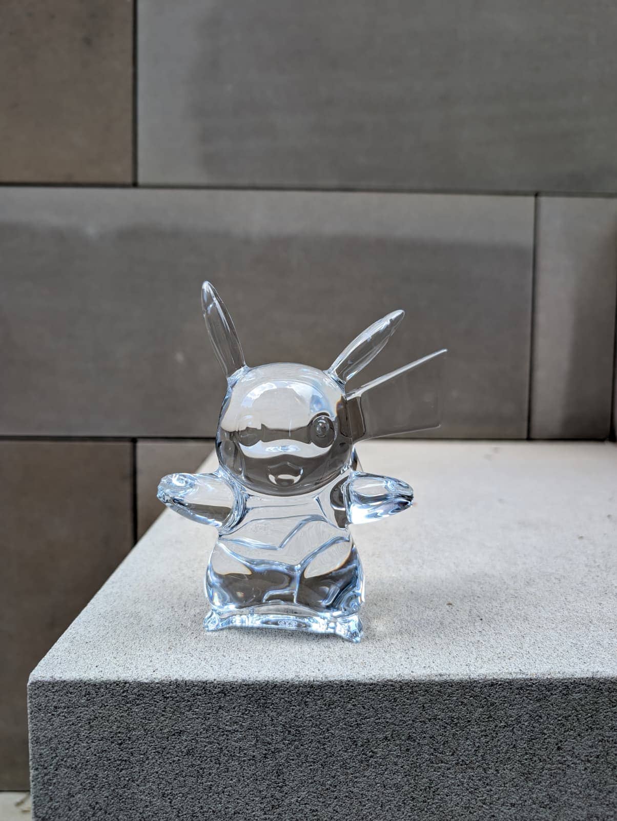 Baccarat Crystal Official Pokémon Pikachu Figurine Nintendo