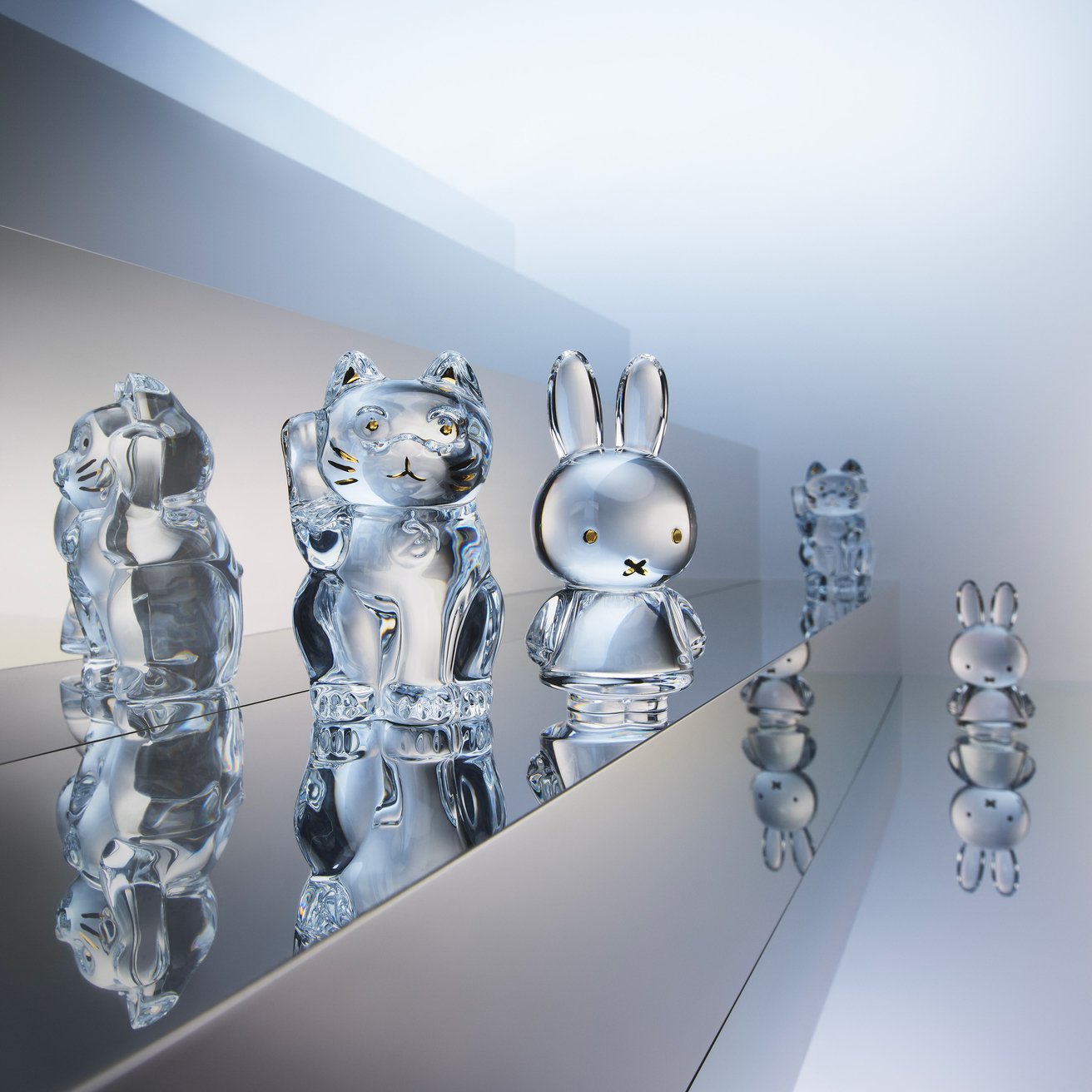 Baccarat Baccarat x Miffy Crystal Rabbit Figurine Sculpture - FormFluent Sydney Australia