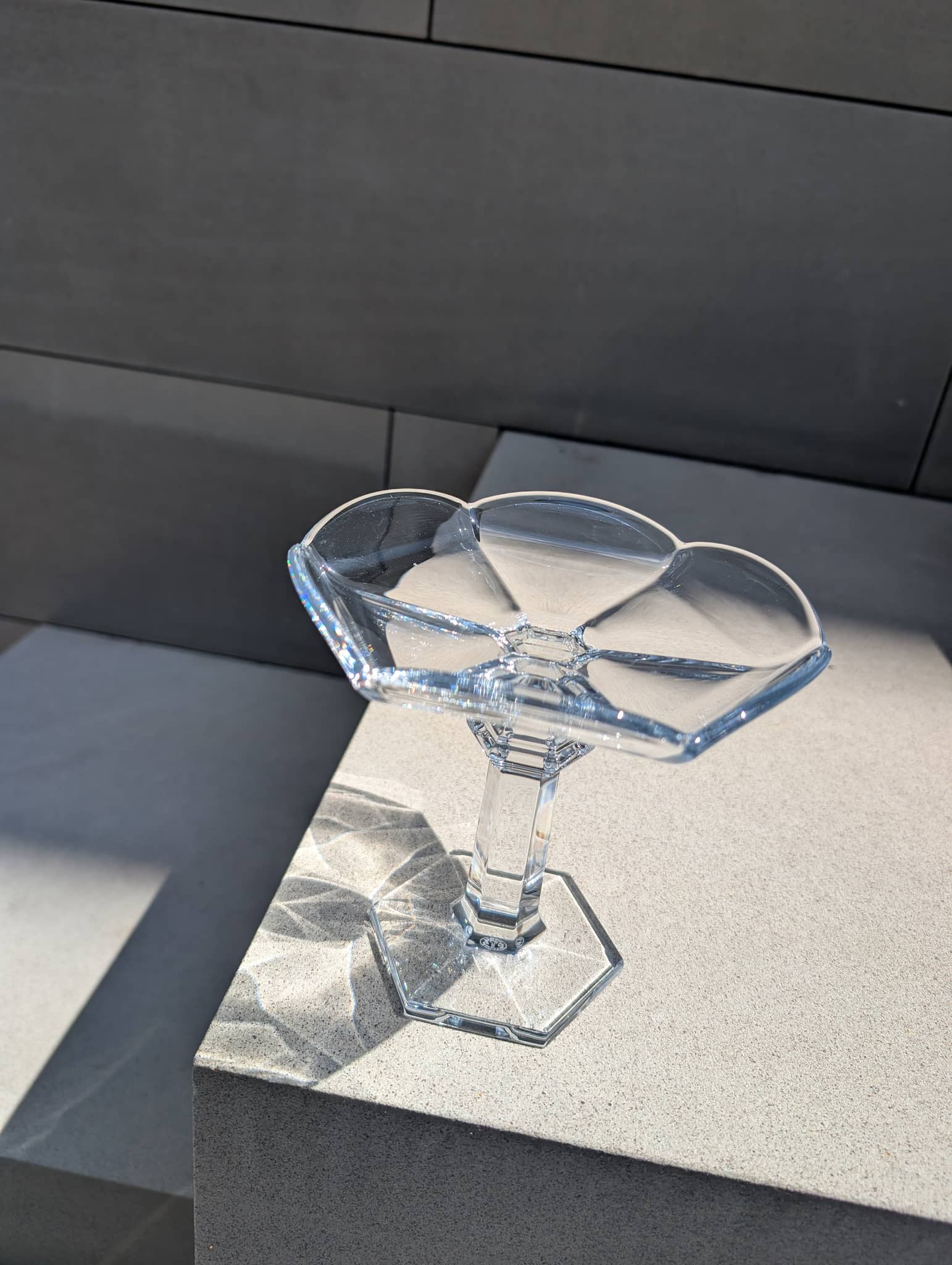  Baccarat Harcourt Tulipe / Tulip Plate Serving Bowl by Baccarat at  FormFluent