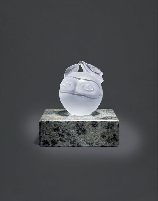 Lalique Le Prêtre Marié René Magritte 2023 Numbered Edition - FormFluent