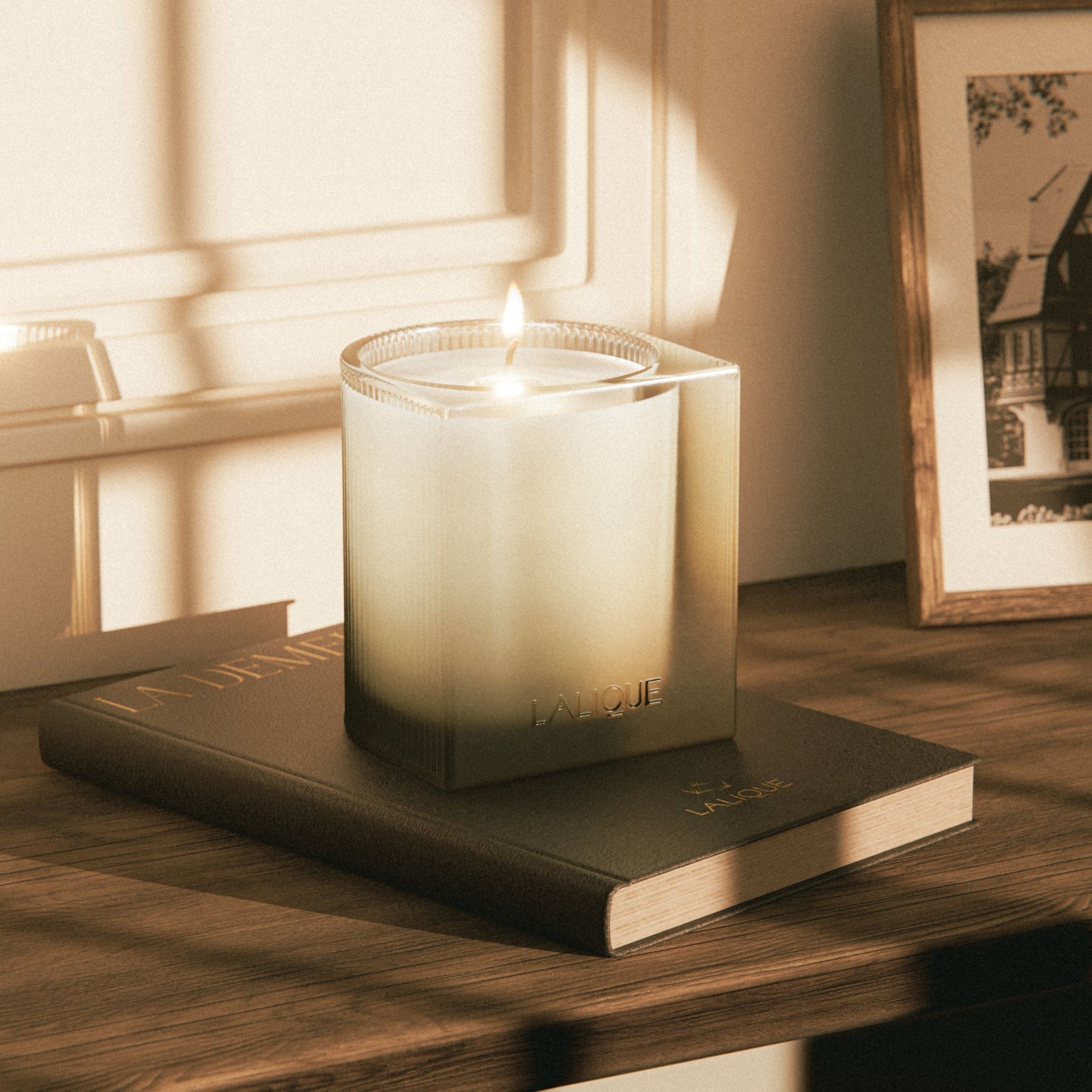 Lalique La Demeure, Scented Candle Scent by Lalique at  FormFluent Sydney, Australia