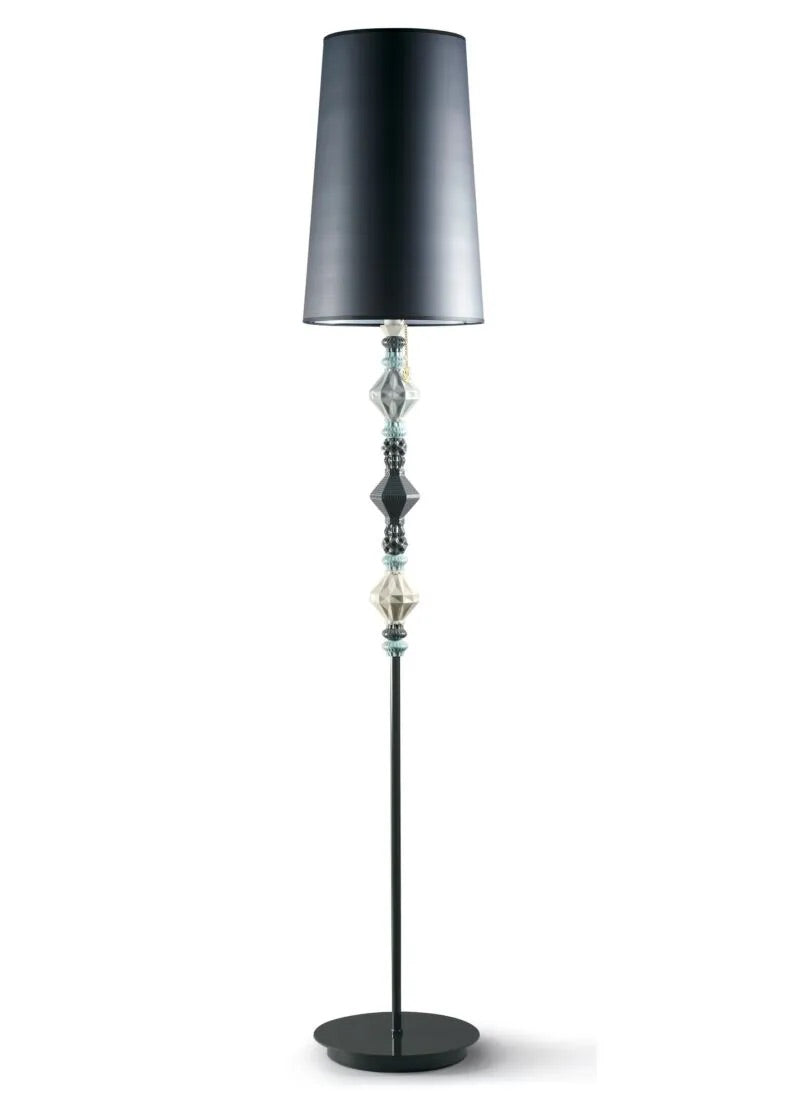 Belle de Nuit Floor Lamp I - FormFluent