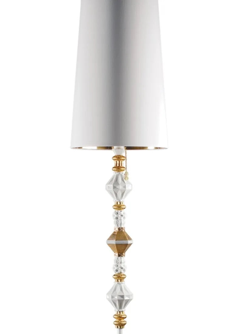 Belle de Nuit Floor Lamp I - FormFluent