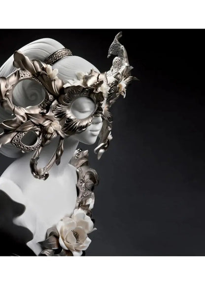  Lladró Carnival Fantasy Sculpture Limited Edition Silver Lustre Sculpture by Lladró at  FormFluent