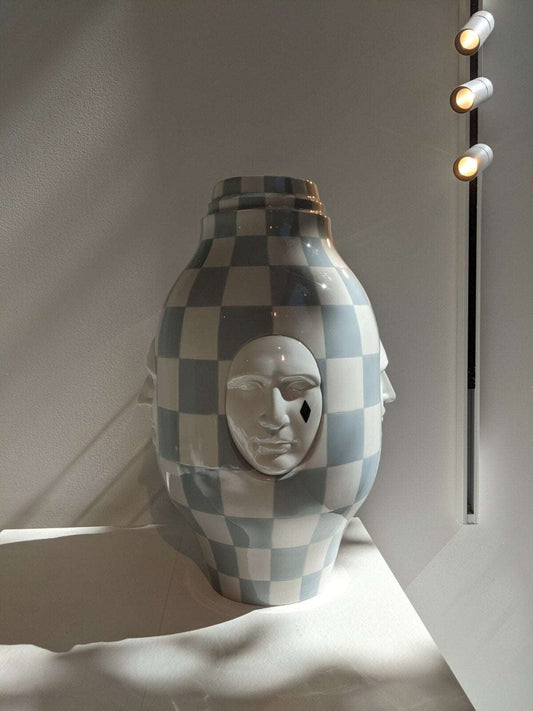 Conversation Vase I by Jaime Hayon - FormFluent