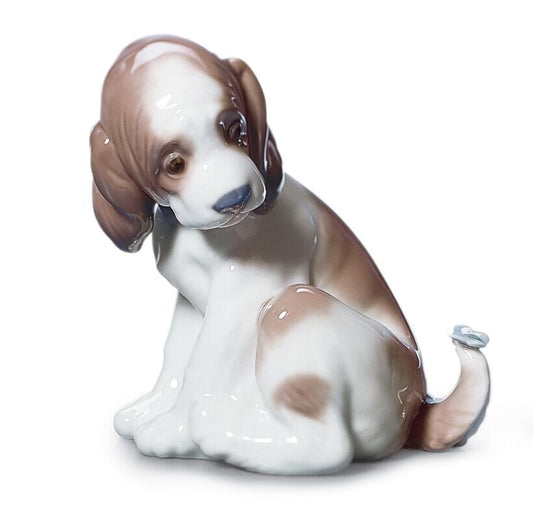 Gentle Surprise Dog and Butterfly Figurine - FormFluent