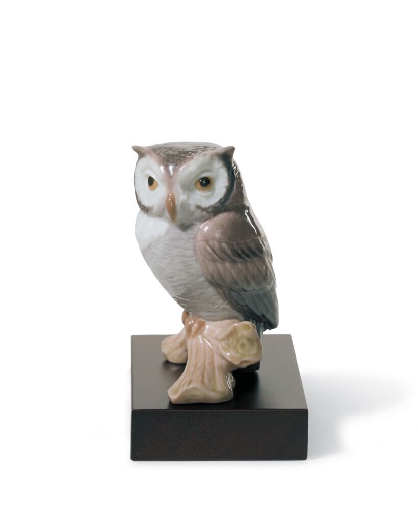 Lucky Owl Figurine - FormFluent