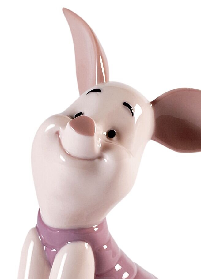 Official Piglet Sculpture - FormFluent