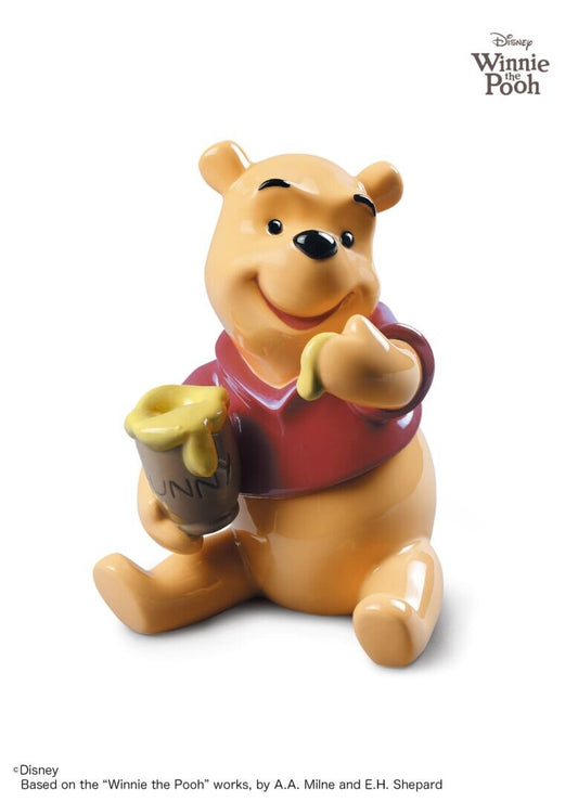 Official Winnie the Pooh Sculpture - FormFluent
