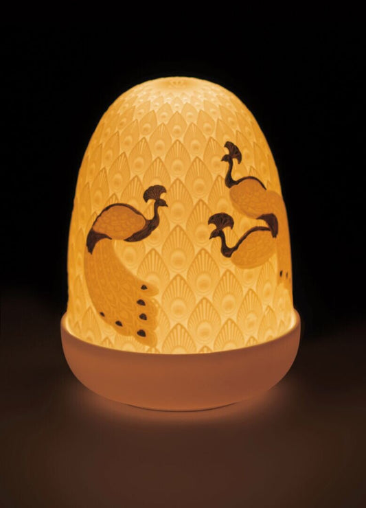 Peacocks Dome Table Lamp - FormFluent