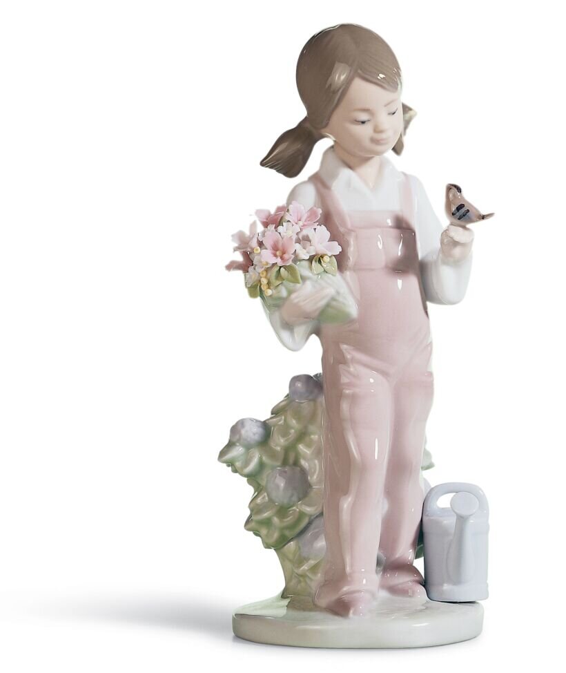 Spring Girl Figurine - FormFluent