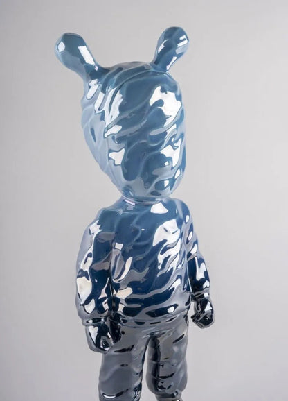 Lladró The Guest Large Model by Supakitch Limited Edition Sculpture by Lladró at  FormFluent Sydney, Australia