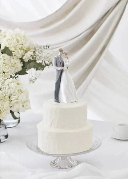  Lladró Together Forever Bride and Groom Couple Figurine Sculpture by Lladró at  FormFluent