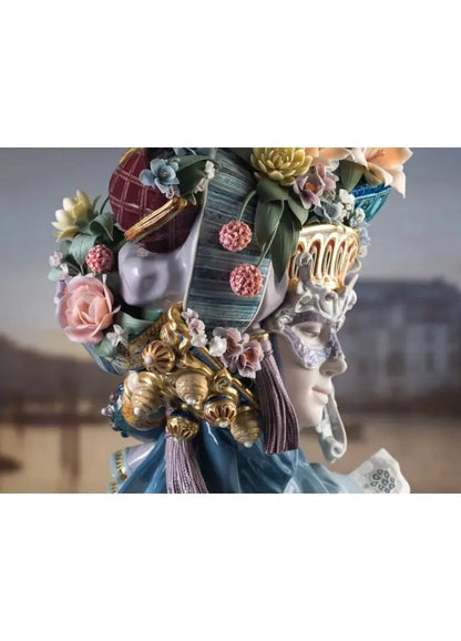  Lladró Venetian Fantasy Woman Sculpture Limited Edition Sculpture by Lladró at  FormFluent