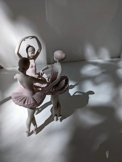  Lladró Our Ballet Pose Dancers Sculpture Sculpture by Lladró at  FormFluent