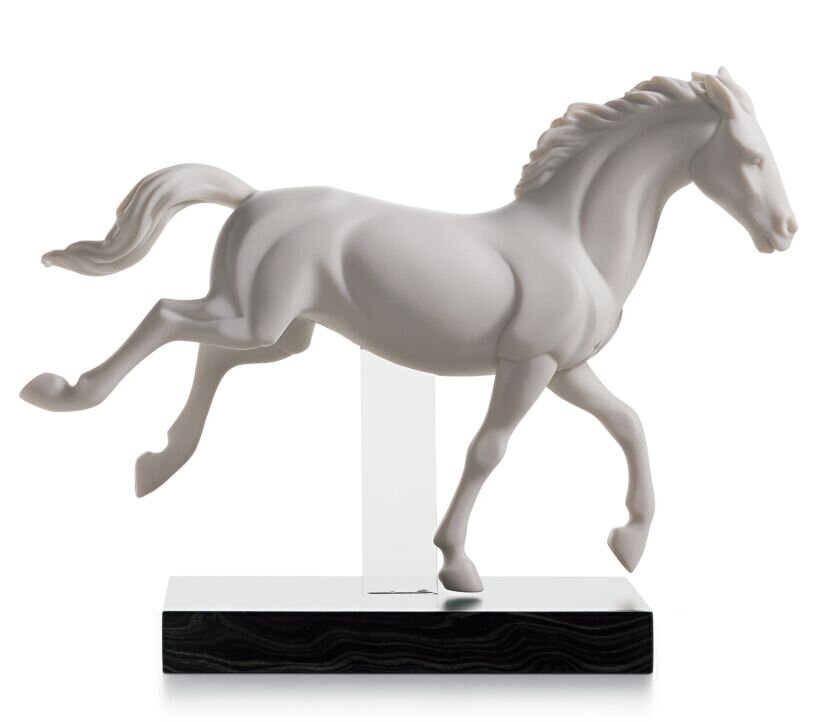 Gallop Horse Figurines - FormFluent