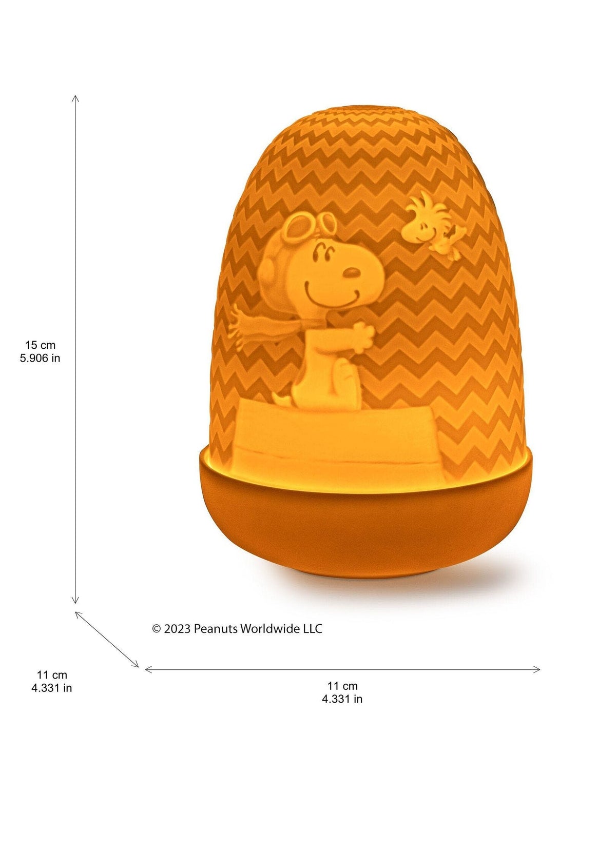 Lladro Snoopy Dome table lamp