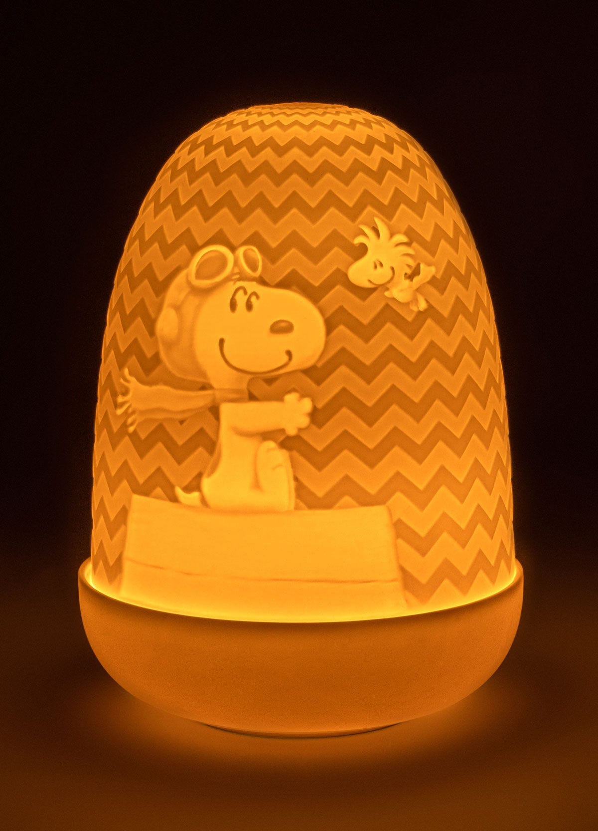 Lladro Snoopy Dome table lamp