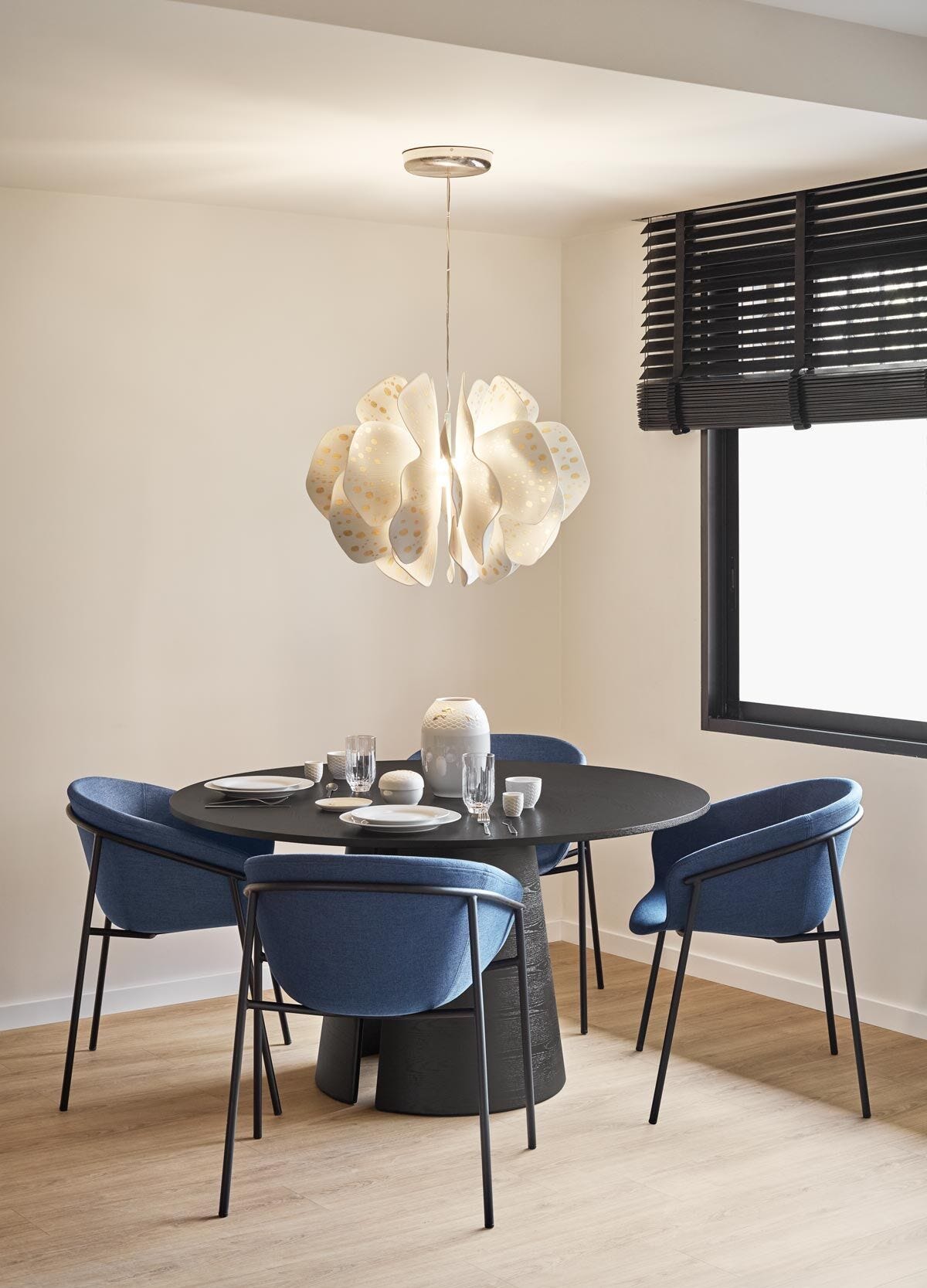 Lladró Nightbloom Hanging Lamp 60cm White & Gold by Marcel Wanders Lighting by Lladró at  FormFluent Sydney, Australia