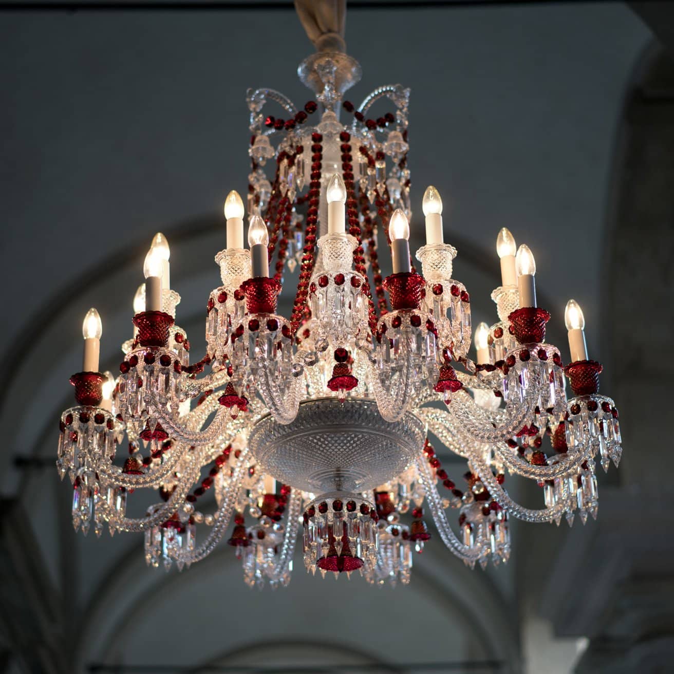 Baccarat Zénith Chandelier Red (24L) - FormFluent