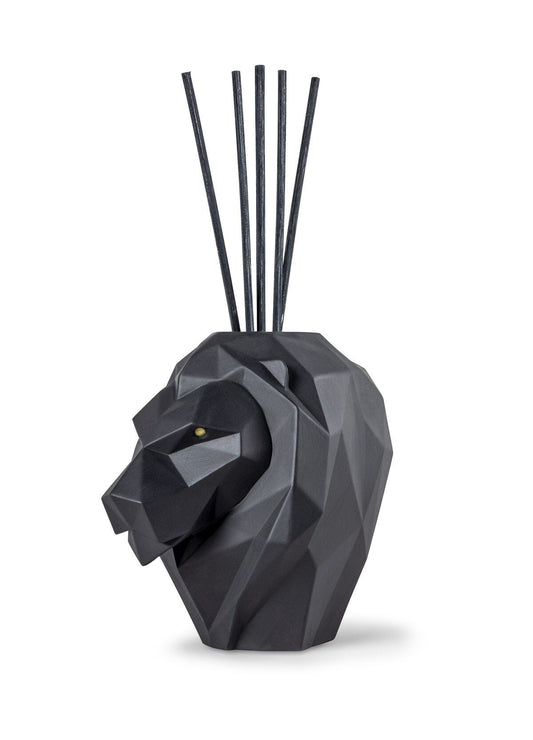 Lion perfume diffuser. Unbreakable spirit Scent