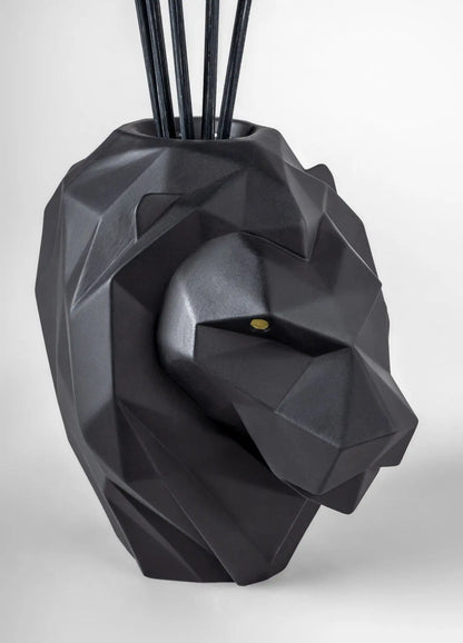  Lladró Lion Perfume Diffuser Unbreakable Spirit Scent Scent by Lladró at  FormFluent