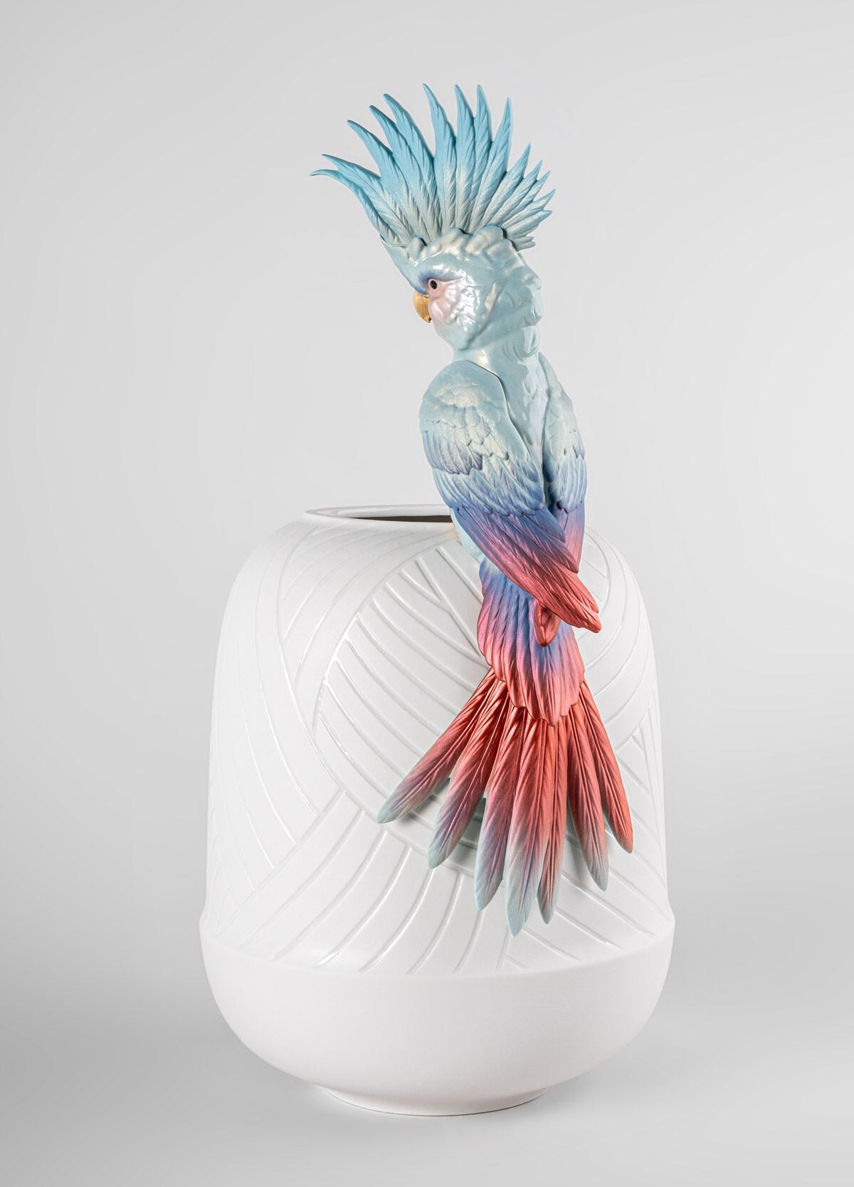 Cockatoo vase